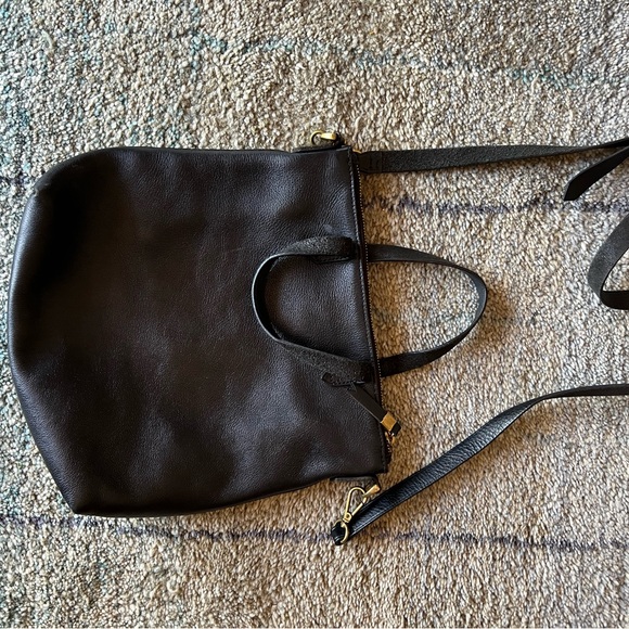 Madewell Medium Top-Zip Crossbody Bag. Black leather, nwot - Picture 2 of 5